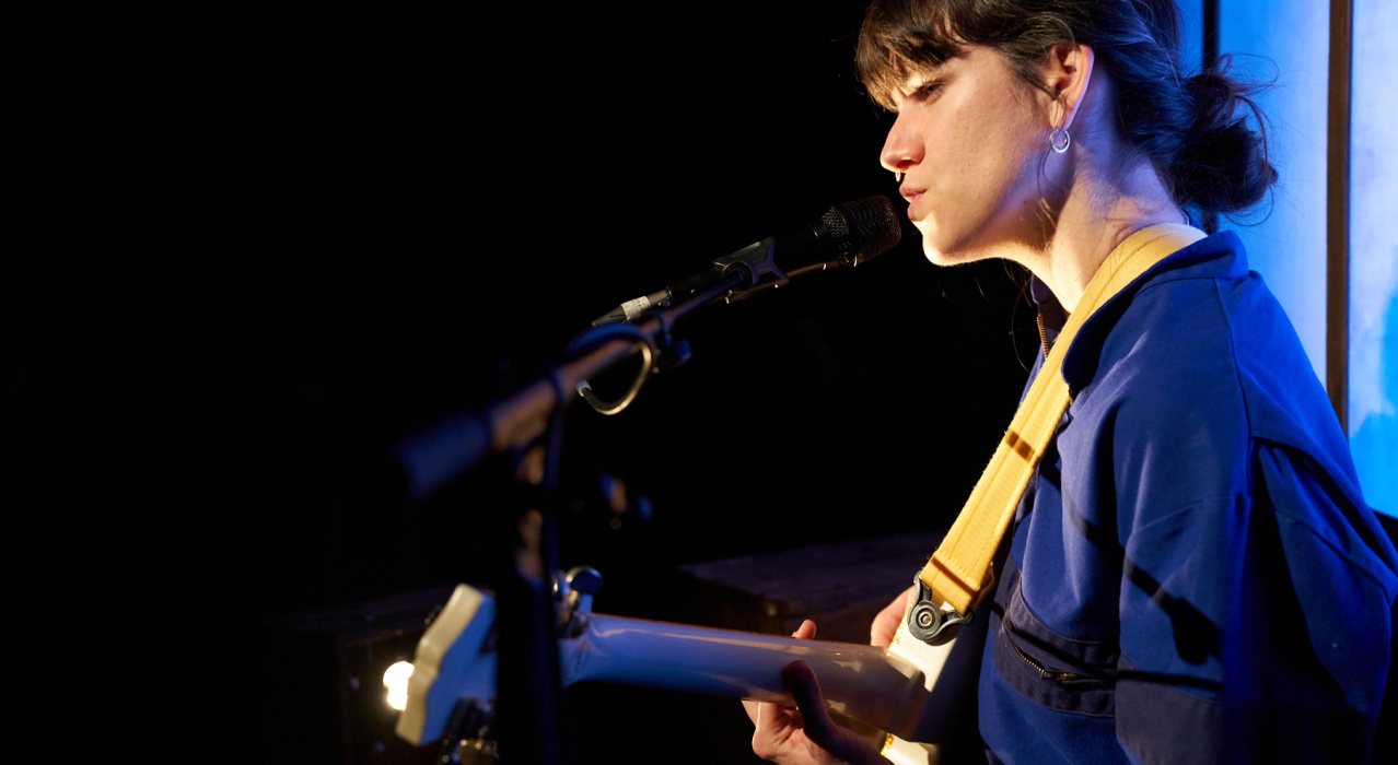 Nocturnes de l&rsquo;histoire – UNE OUVRIERE A TON OREILLE, Cie des Lisières + conférence